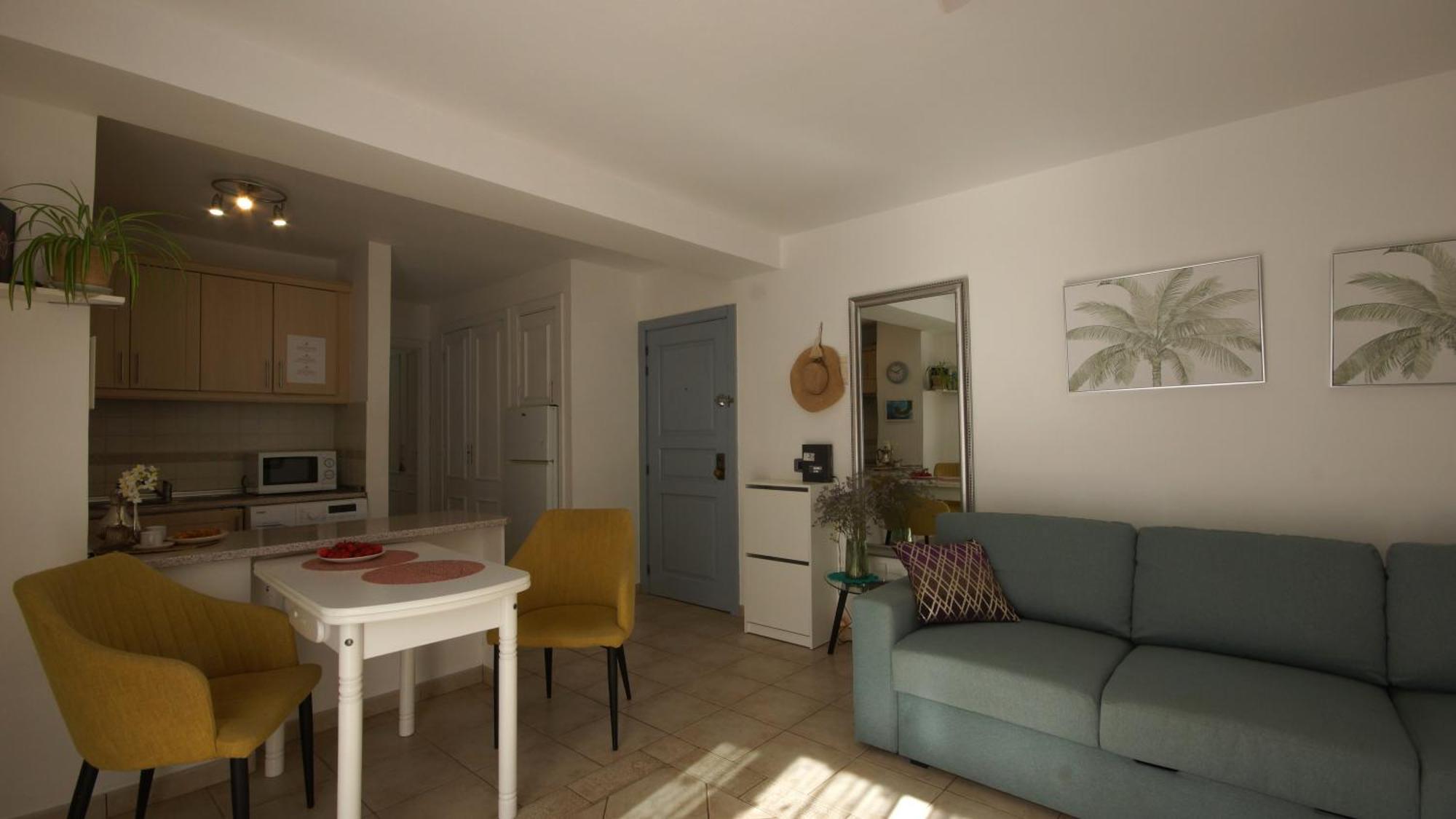 Apartamento Familiar Con Piscina Con Wi Fi En Los Cristianos ลอส กริสเตียนอส ภายนอก รูปภาพ